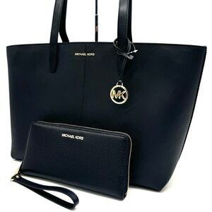 Michael Kors Medium Jet Set Travel Zip Tote Bag & Continental Wallet Black/Gold